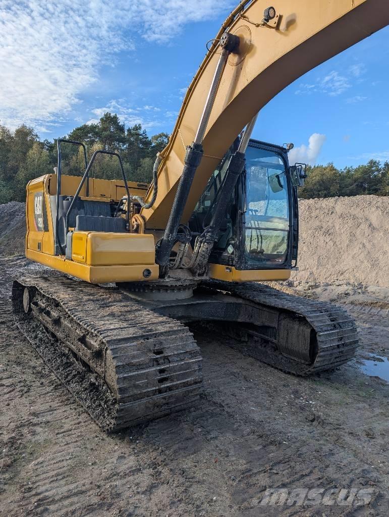 CAT 320 O7A Rupsgraafmachines