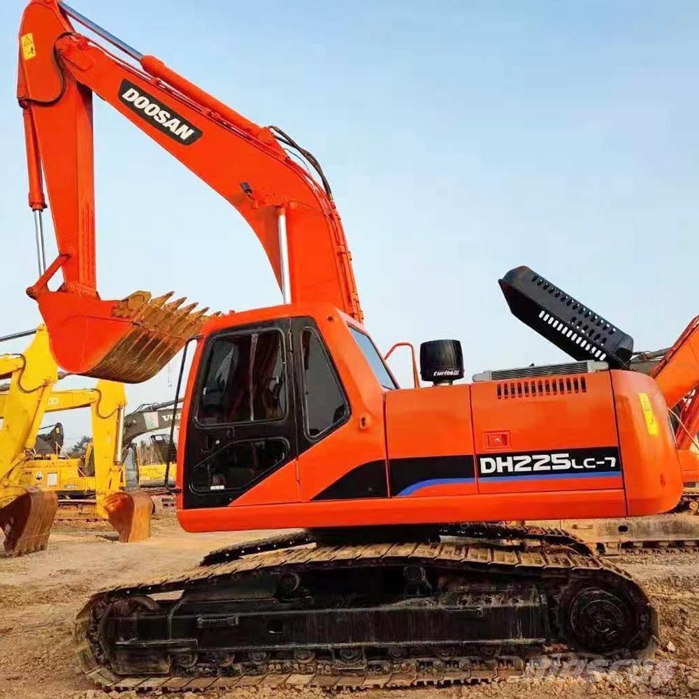Doosan 225 Rupsgraafmachines