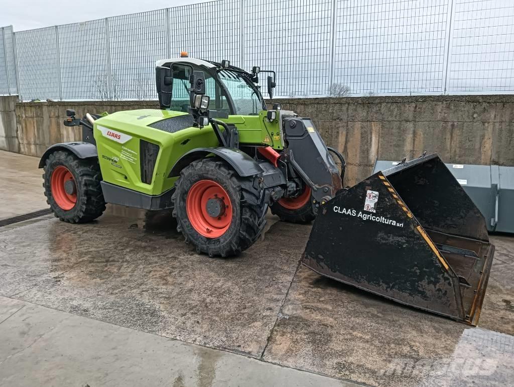 CLAAS Scorpion 732 Verreikers voor landbouw