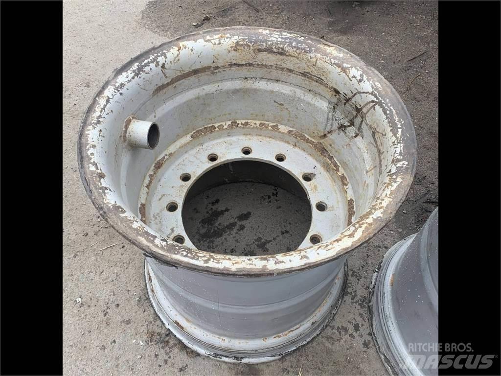 Gremo 1350 24x26,5 Banden, wielen en velgen