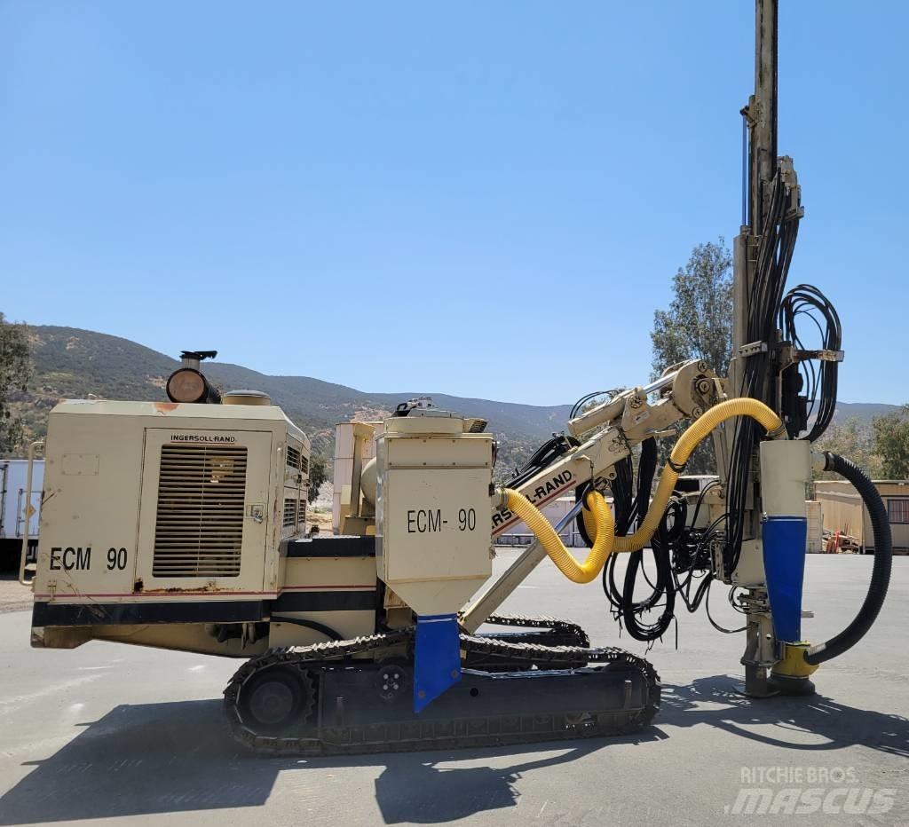 Atlas Copco ECM 490 Surface drill rigs