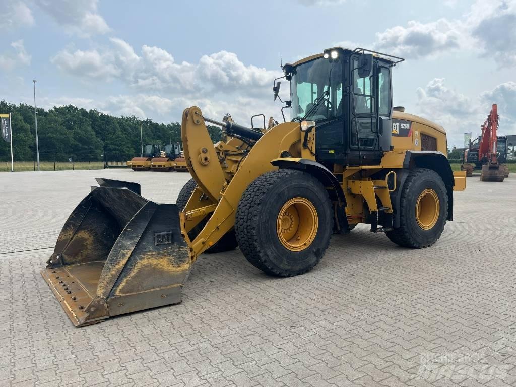 CAT 926M Wielladers
