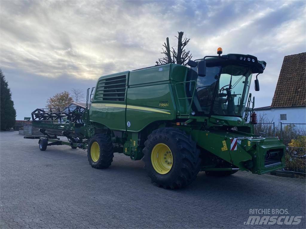 John Deere T550 Maaidorsmachines