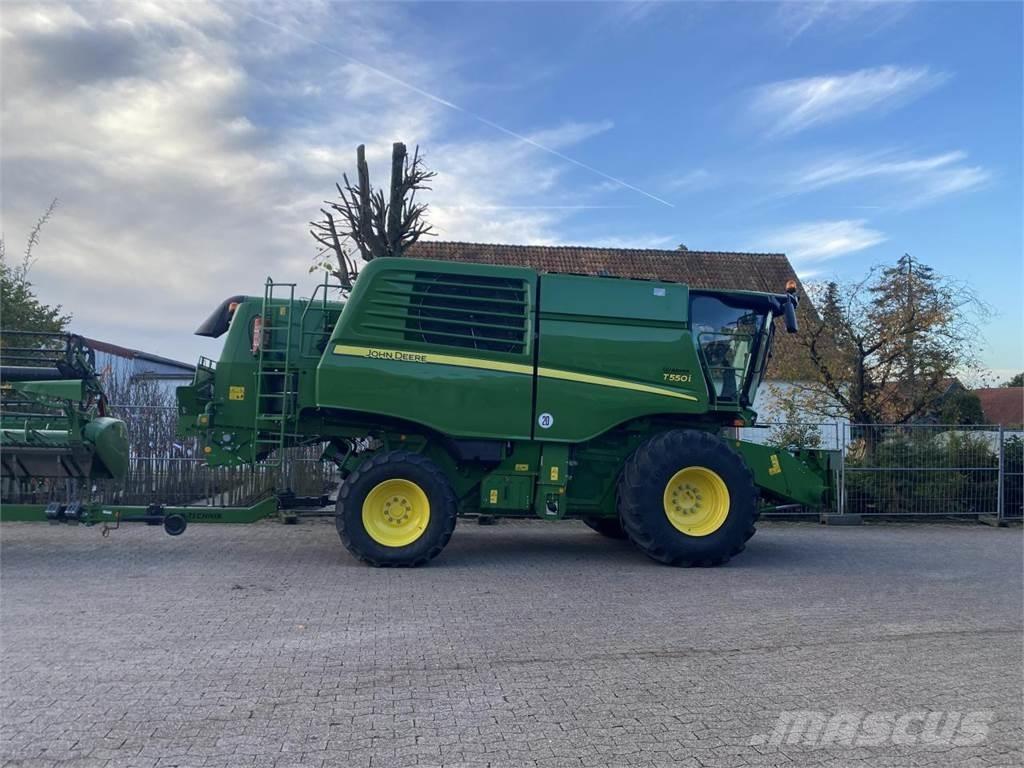 John Deere T550 Maaidorsmachines