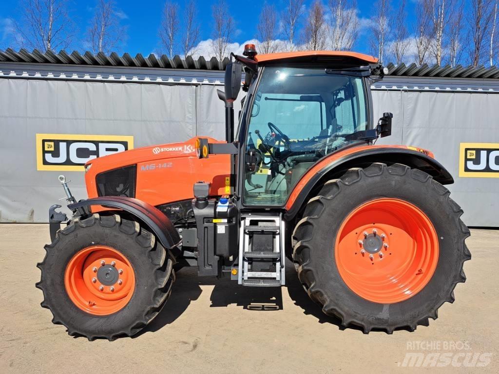 Kubota M 6-142 Tractoren