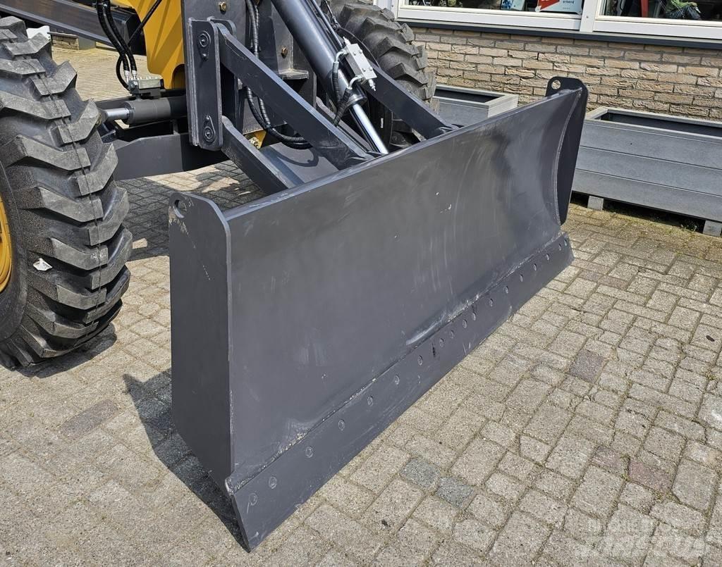 XCMG Frontblade Overige gebruikte aanbouwapparatuur en componenten