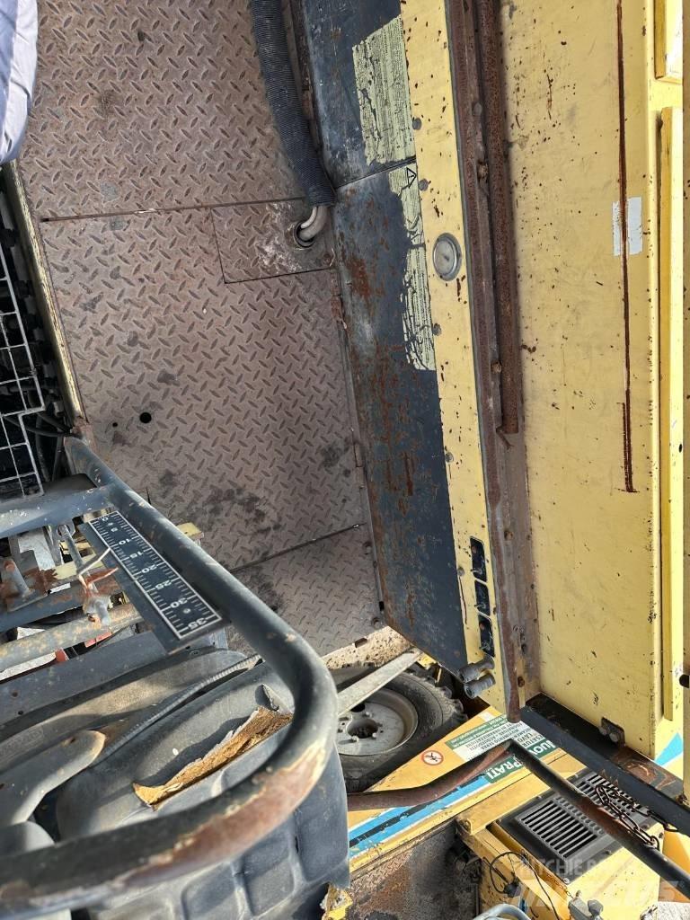 Dynapac F 141 C Asfaltafwerkmachines