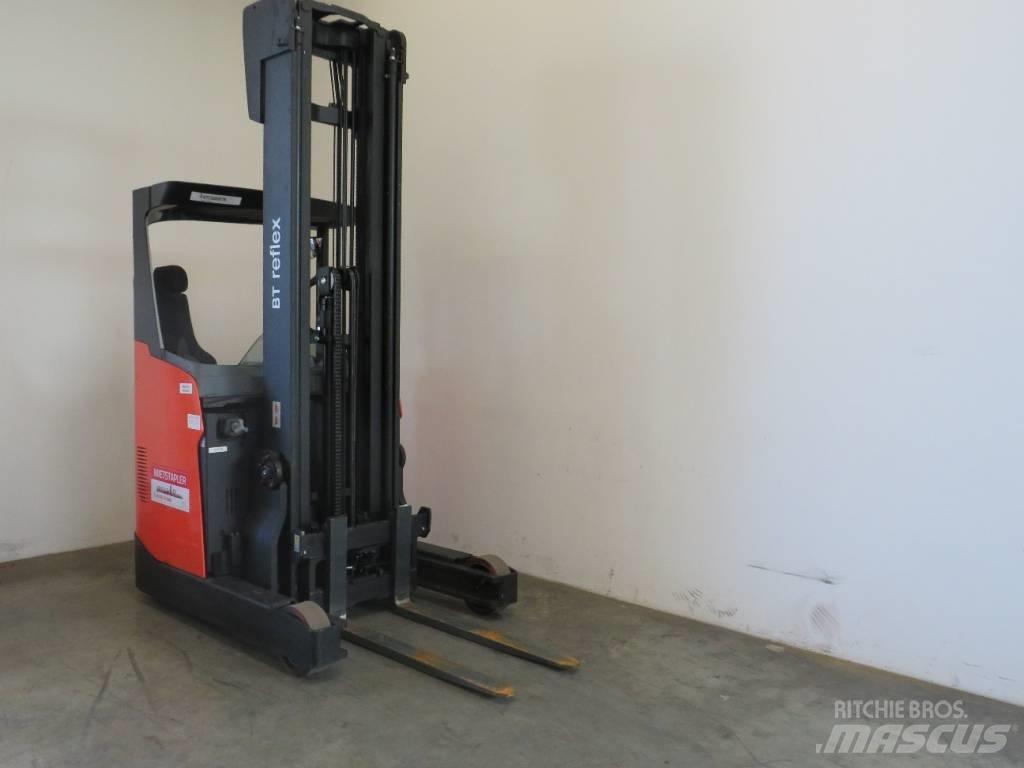BT RRE160H LI-ION Reachtruck voor hoog niveau