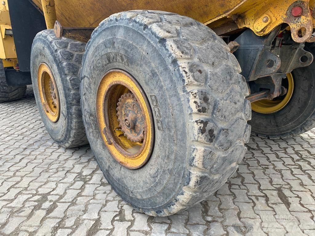 Komatsu HM 300-2 Knik dumptrucks