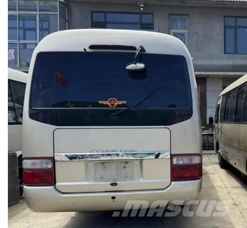 Toyota Coaster Bus Minibussen