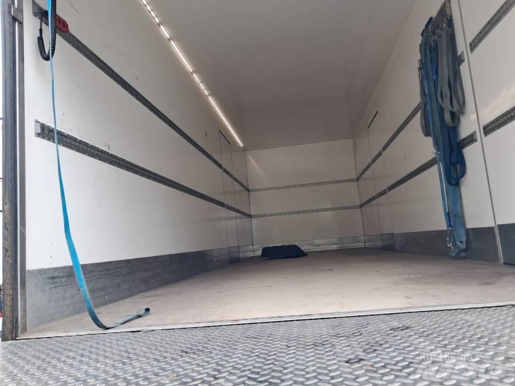 MAN TGM 15.250 Bakwagens met gesloten opbouw