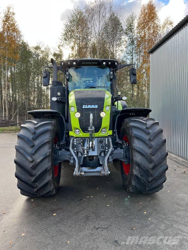 CLAAS Axion 920 Tractoren