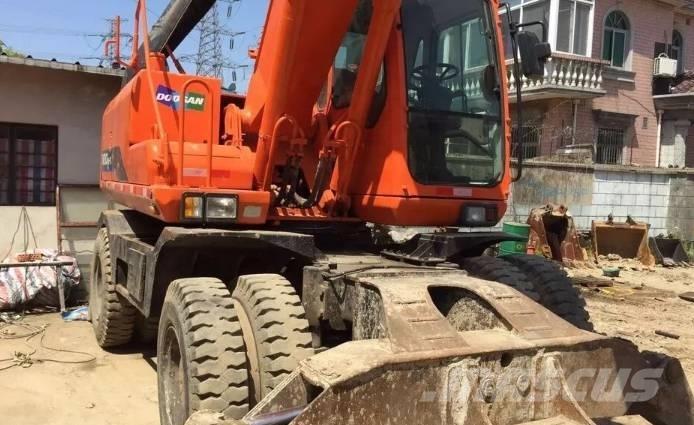 Doosan DH210W Wielgraafmachines