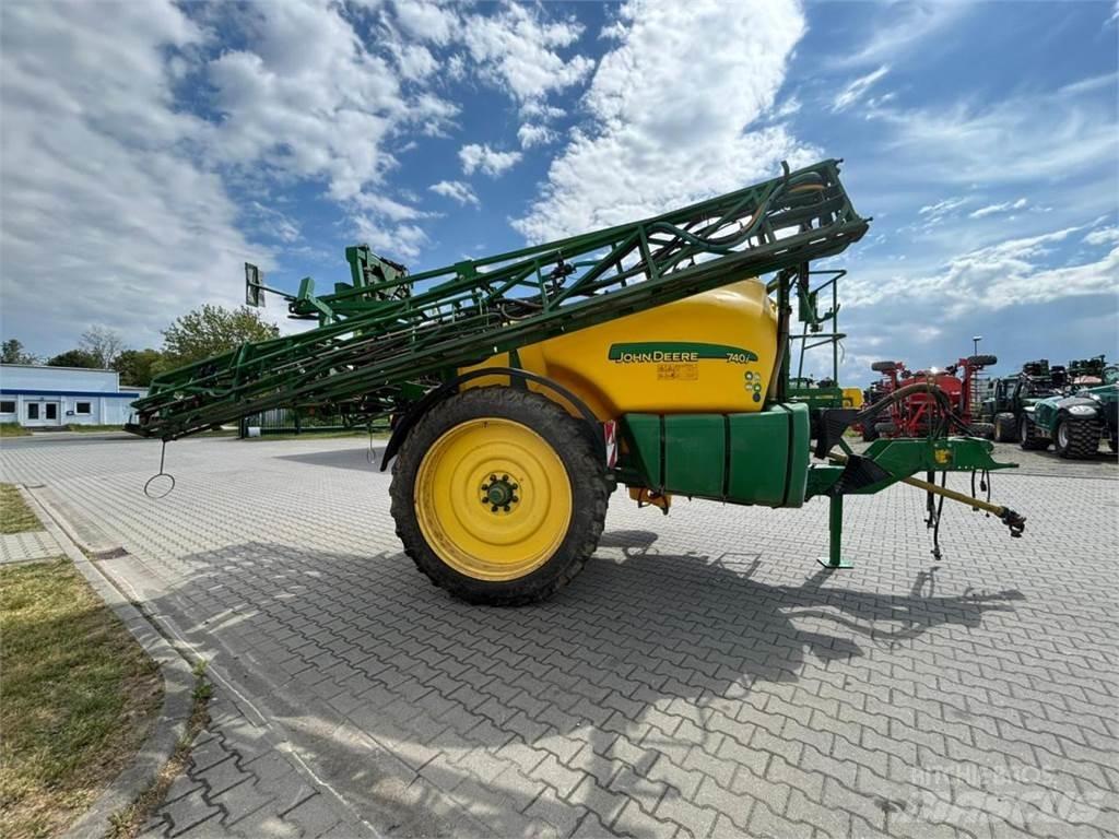 John Deere 740i Getrokken spuitmachines