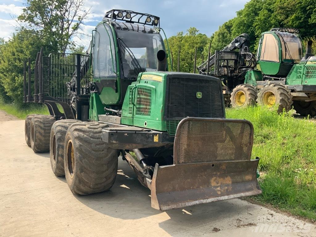 John Deere 1510 E Uitrijwagens