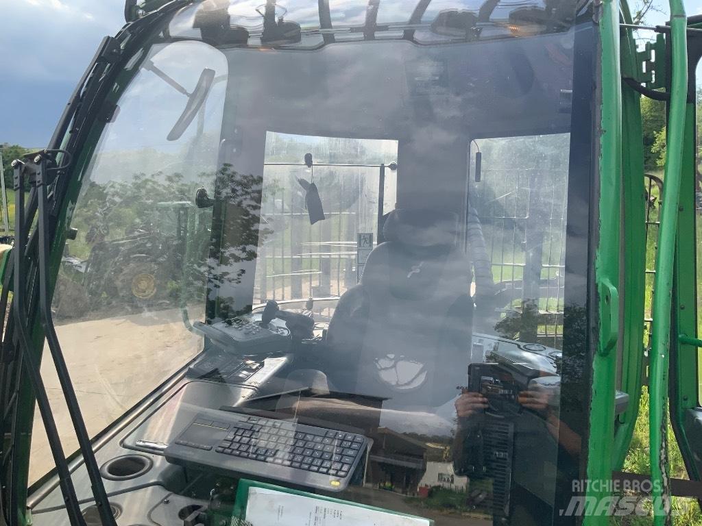 John Deere 1510 E Uitrijwagens
