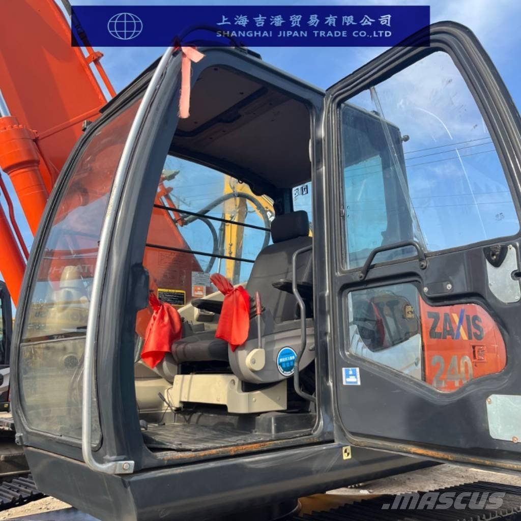 Hitachi ZX 240 Rupsgraafmachines