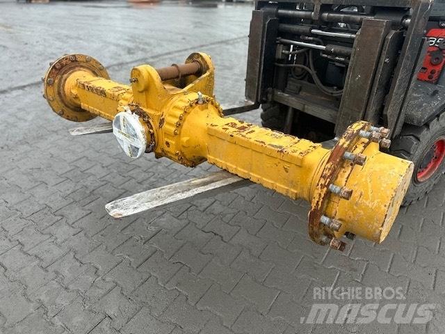 Liebherr L 538 AXLES Assen