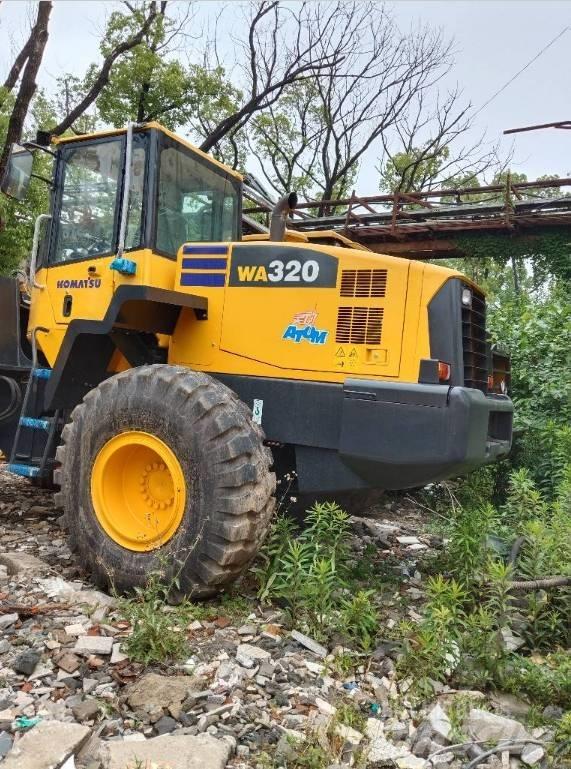 Komatsu WA 320-5 Wielladers