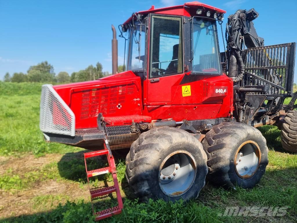 Komatsu 840.4 Uitrijwagens