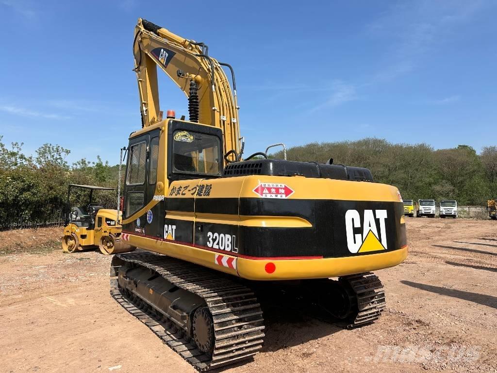 CAT 320 B L Rupsgraafmachines