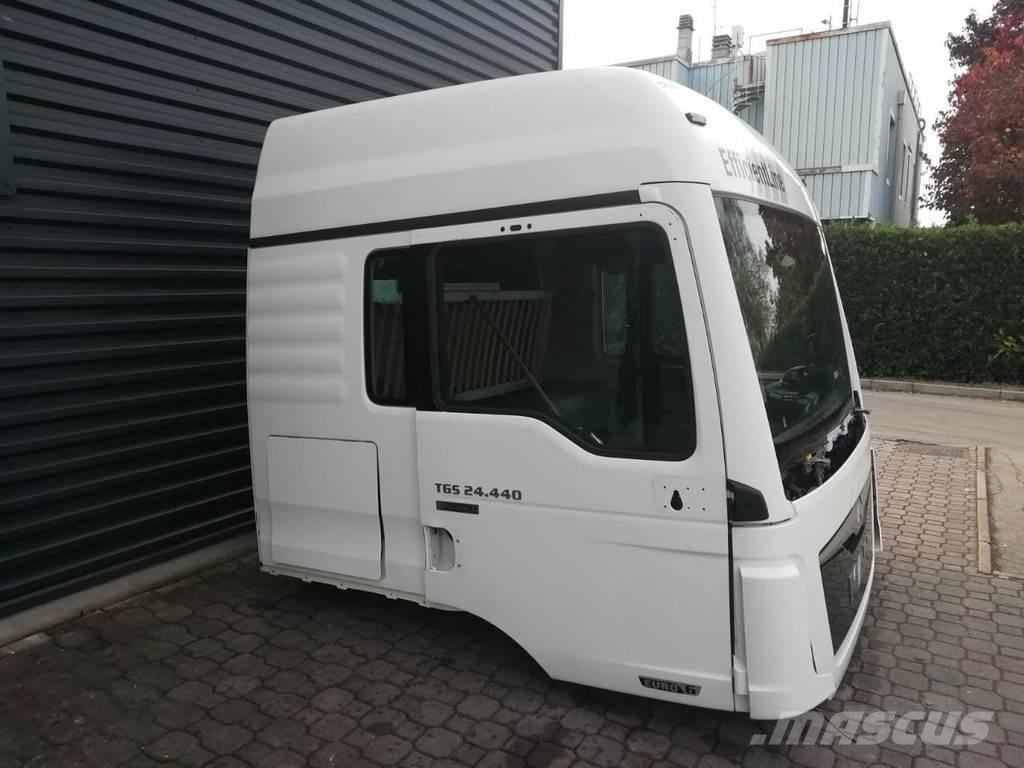 MAN TGS LX EURO 6 Cabine en interieur
