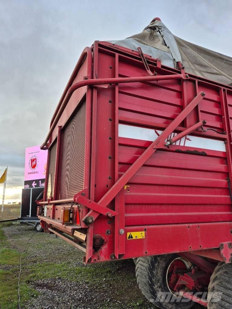 JF 3500 Opraapwagens