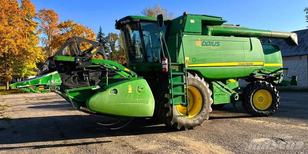 John Deere T 670 i Maaidorsmachines