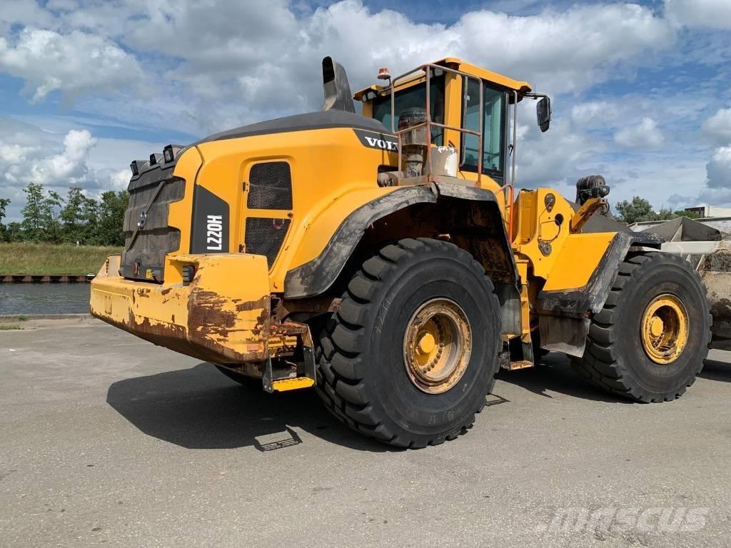 Volvo L 220 H Wielladers