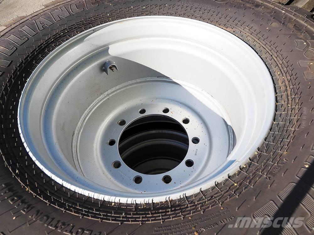 Alliance 885 Banden, wielen en velgen