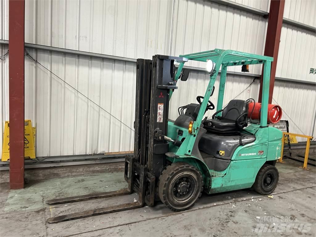 Mitsubishi FG25NT LPG heftrucks