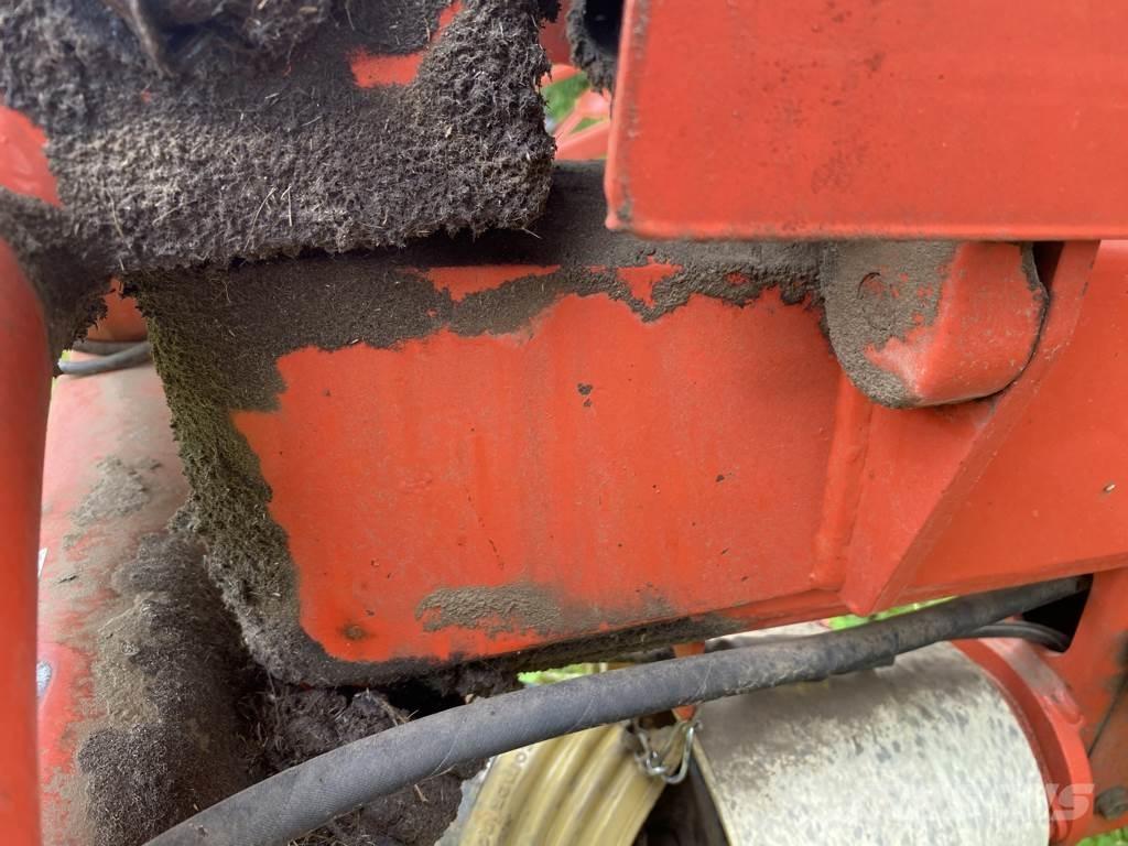 Kuhn GF6301MH Schudders