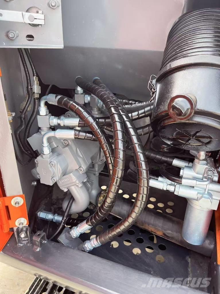 Hitachi ZX70 Rupsgraafmachines