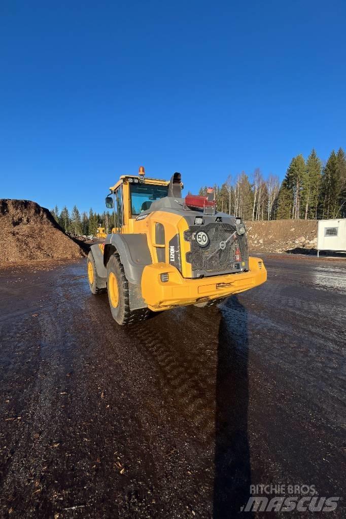 Volvo L 120 H Wielladers