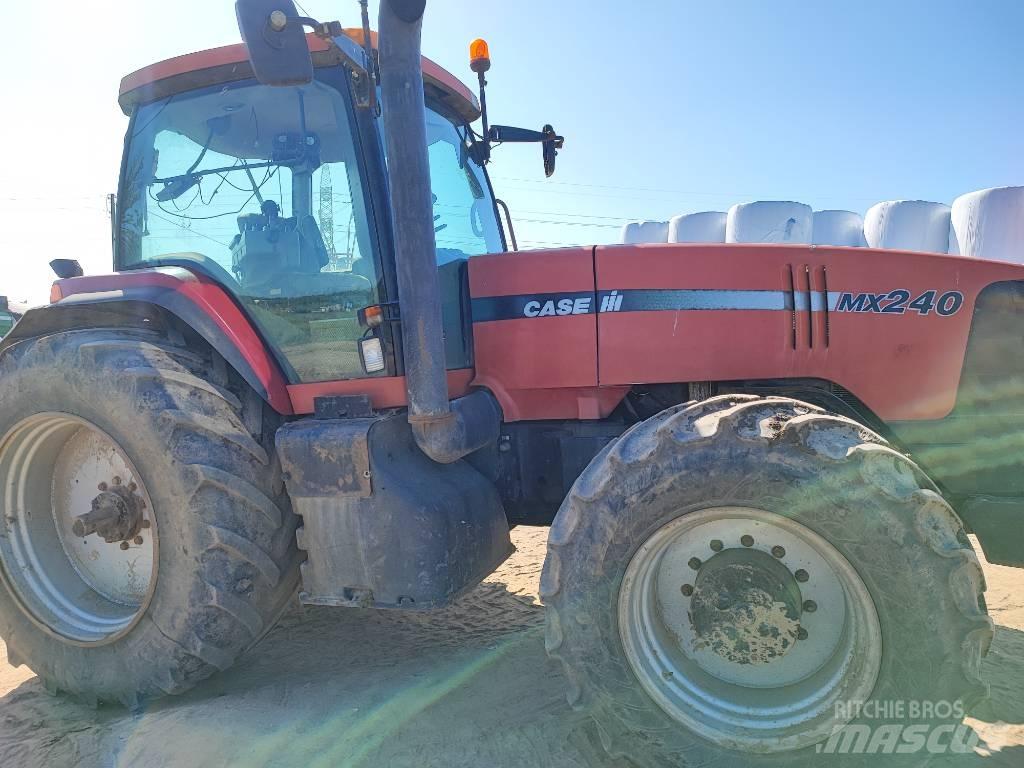 Case IH MX 240 Tractoren