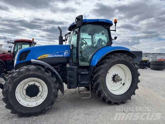 New Holland 7040 Tractoren