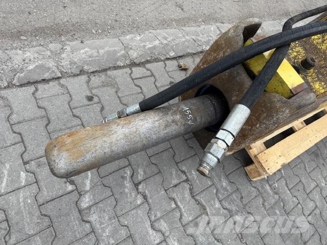 Soosan 121 Breaker Hamers en brekers