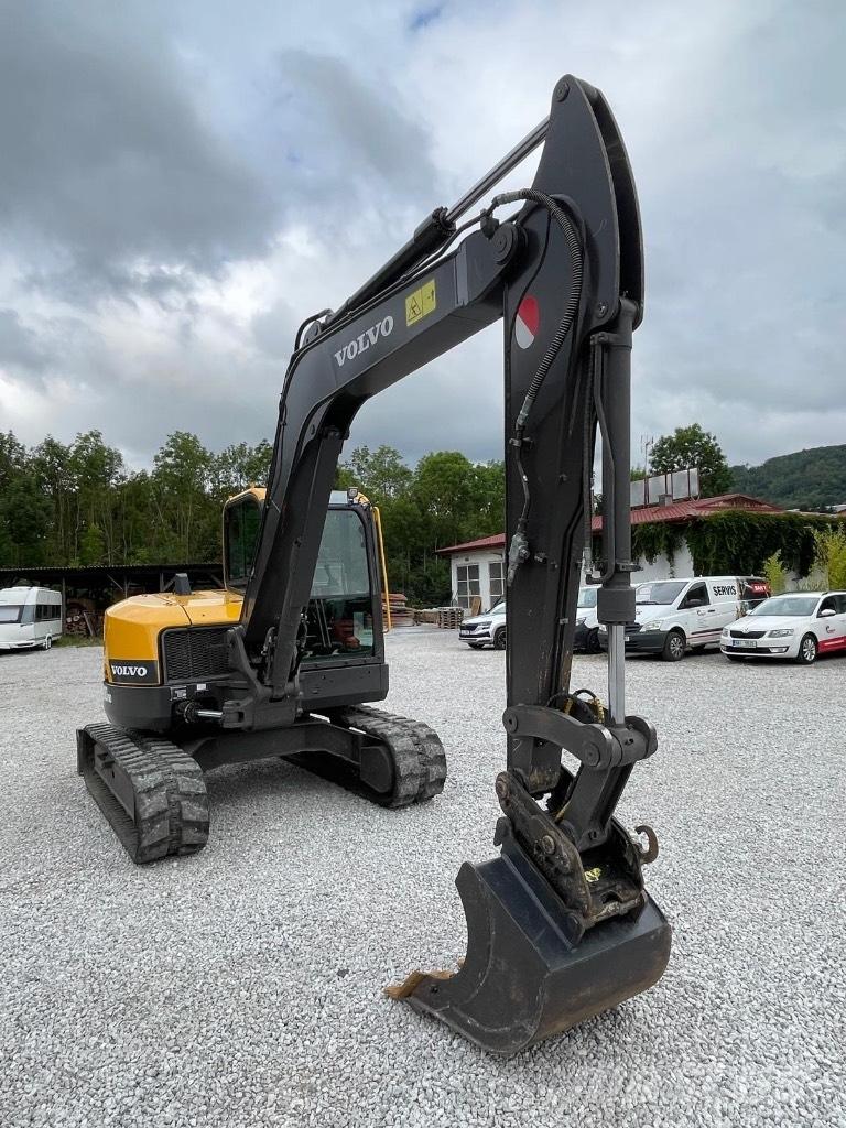 Volvo ECR88D Midigraafmachines 7t - 12t
