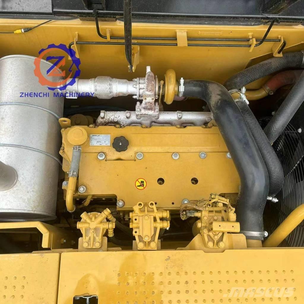 CAT 320 D2 Rupsgraafmachines