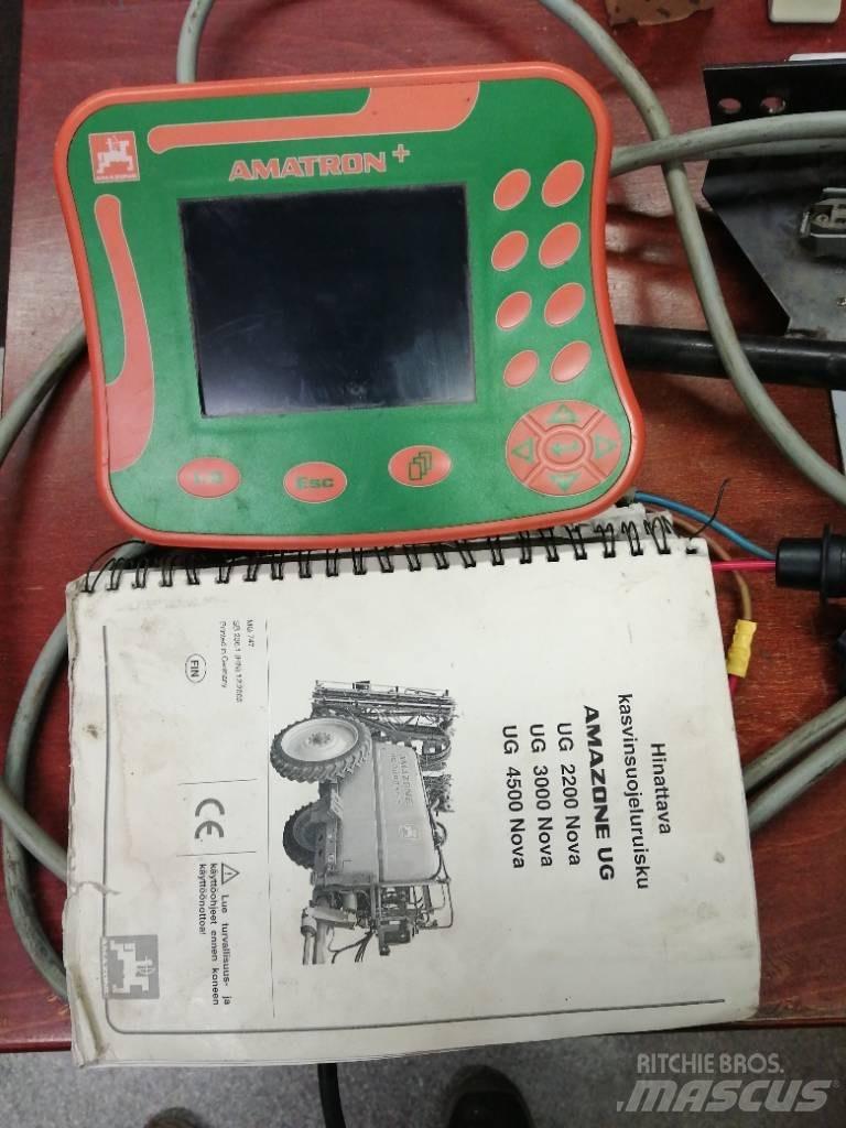 Amazone UG 2200 Nova Getrokken spuitmachines