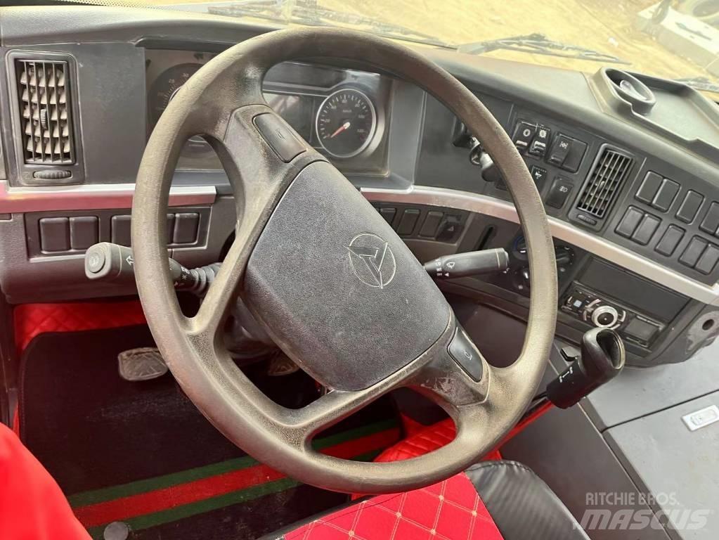 Sany STC250H Kranen voor alle terreinen
