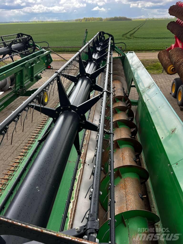 John Deere 630 R Maaidorser aanbouwdelen
