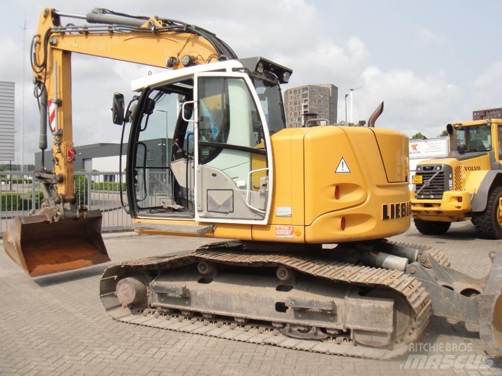 Liebherr R 914 Rupsgraafmachines