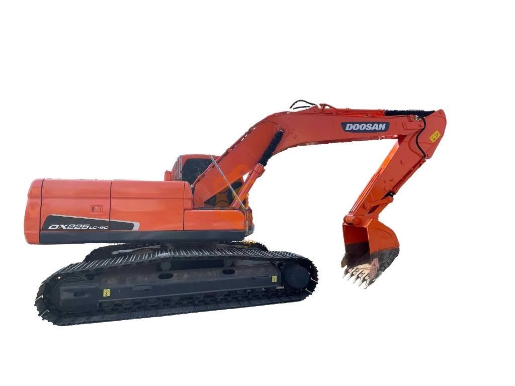 Doosan DX 225 LC Rupsgraafmachines