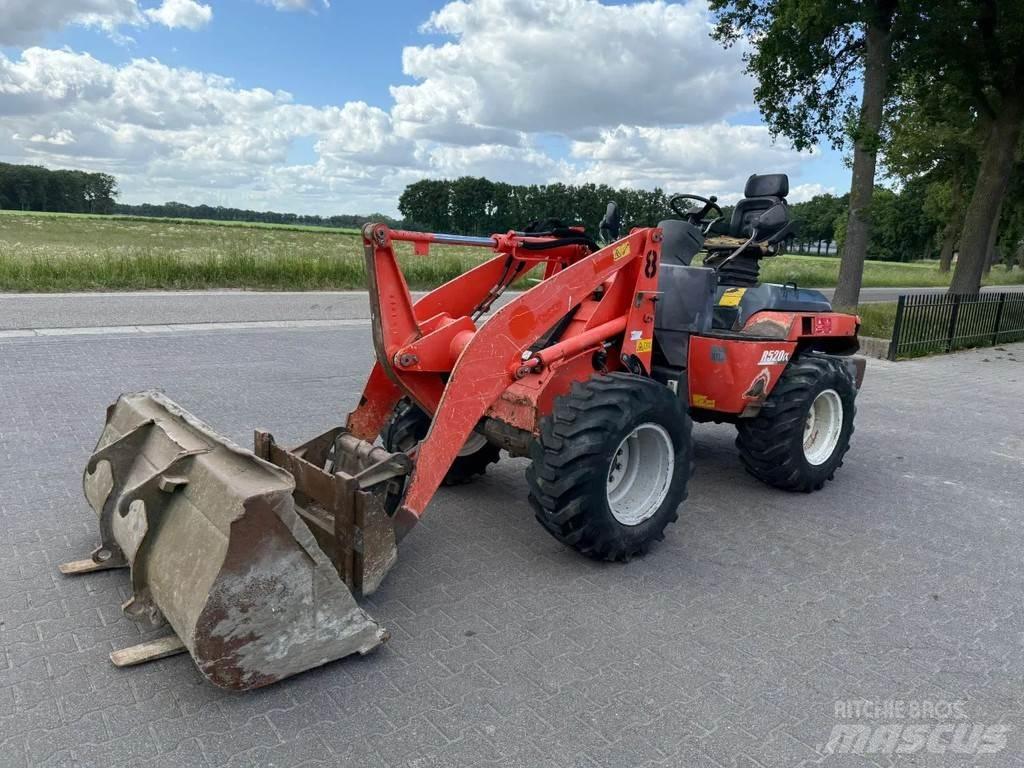 Kubota R520NH Wielladers