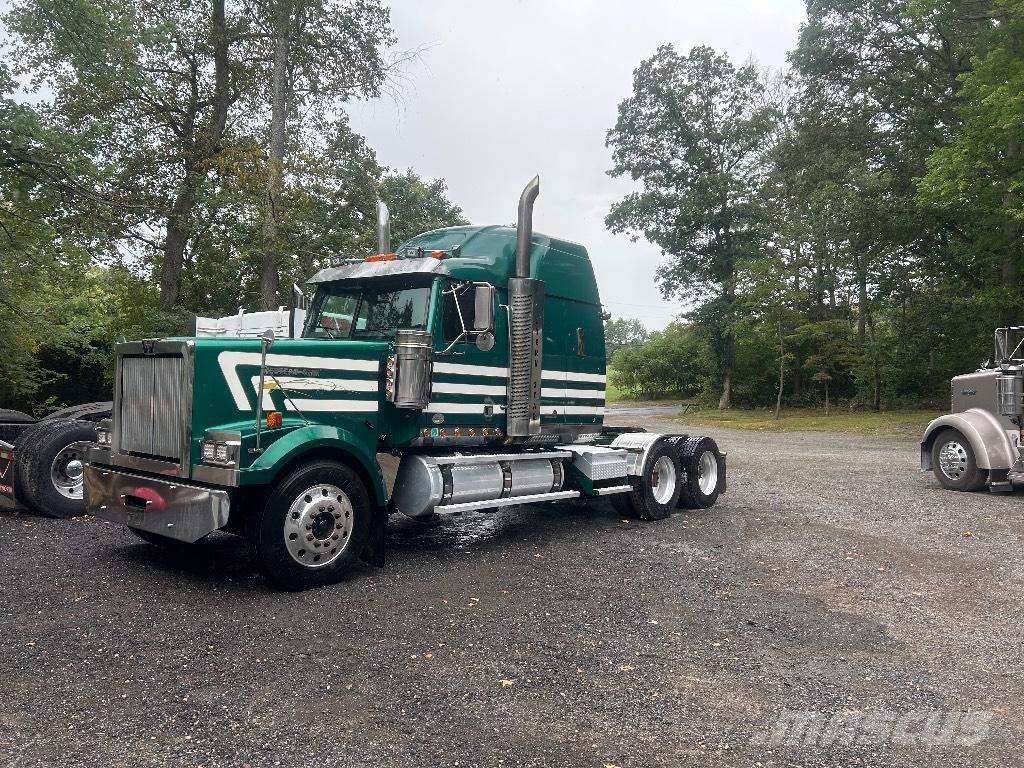 Western Star 4900ex Trekkers