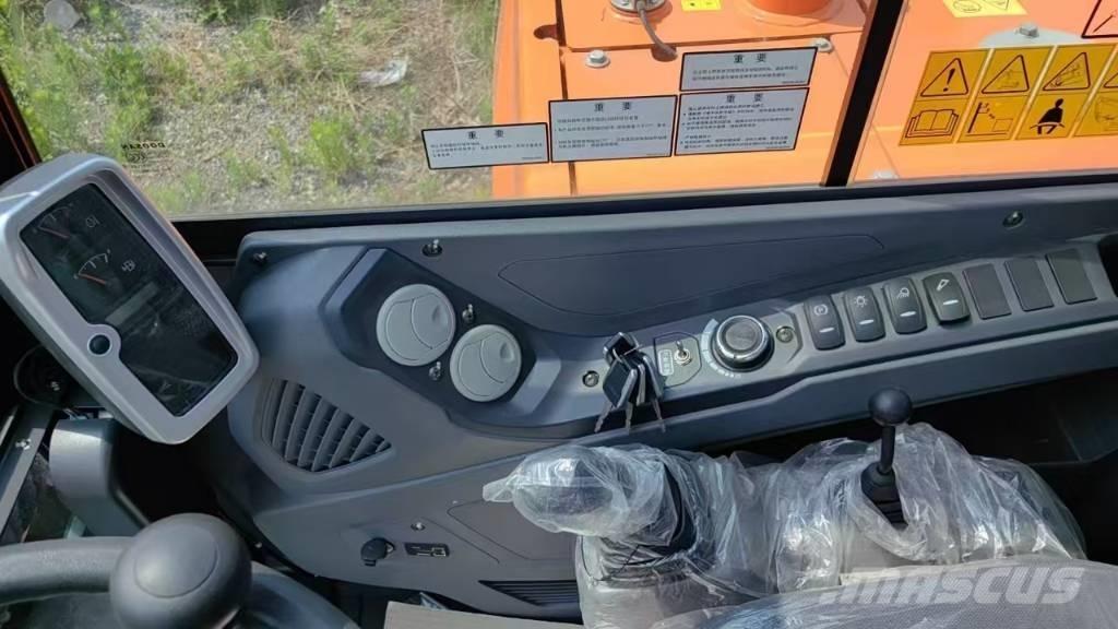 Develon DX60W ECO Wielgraafmachines