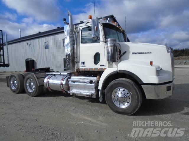 Western Star 4900 SA Trekkers