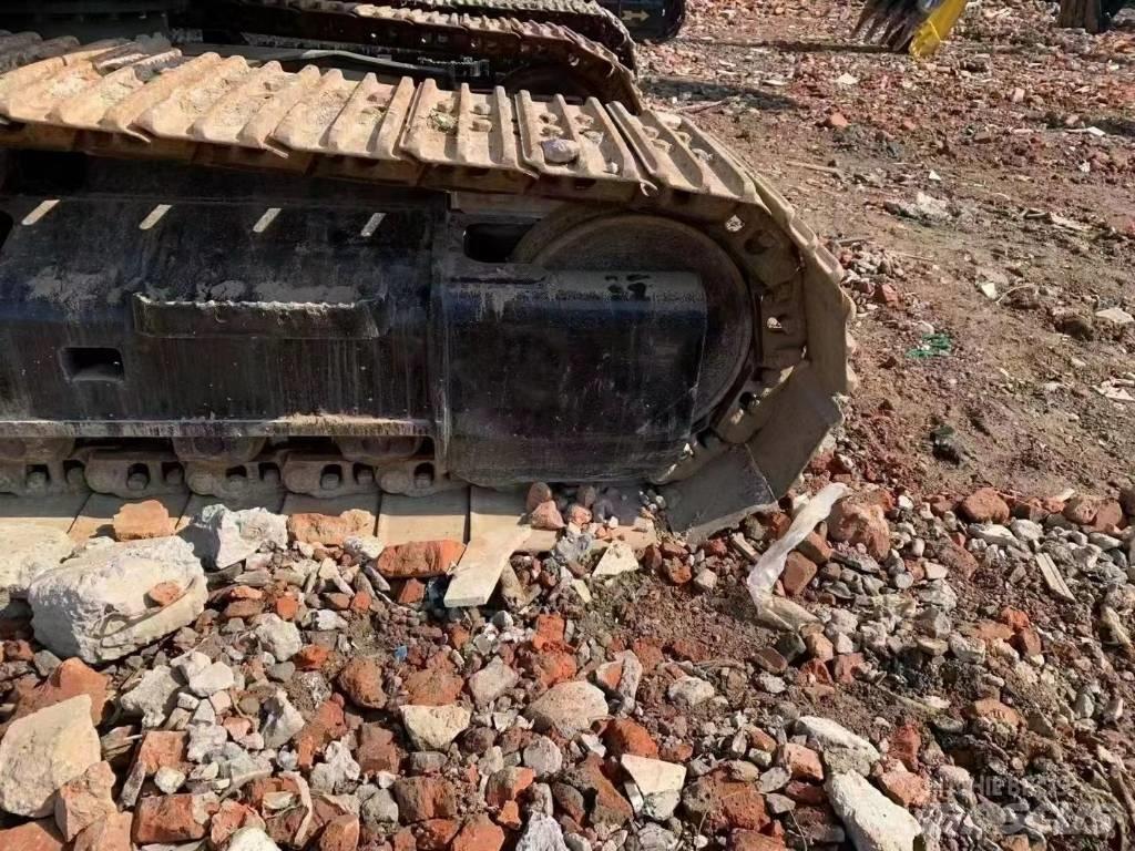 CAT CAT318D Rupsgraafmachines
