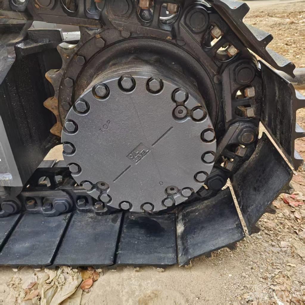 Komatsu PC 200-8 Rupsgraafmachines